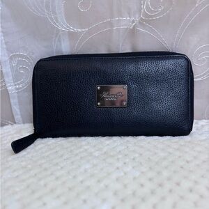 Kenneth Cole New York Black Pebbled Leather Women’s Zip Around Wallet